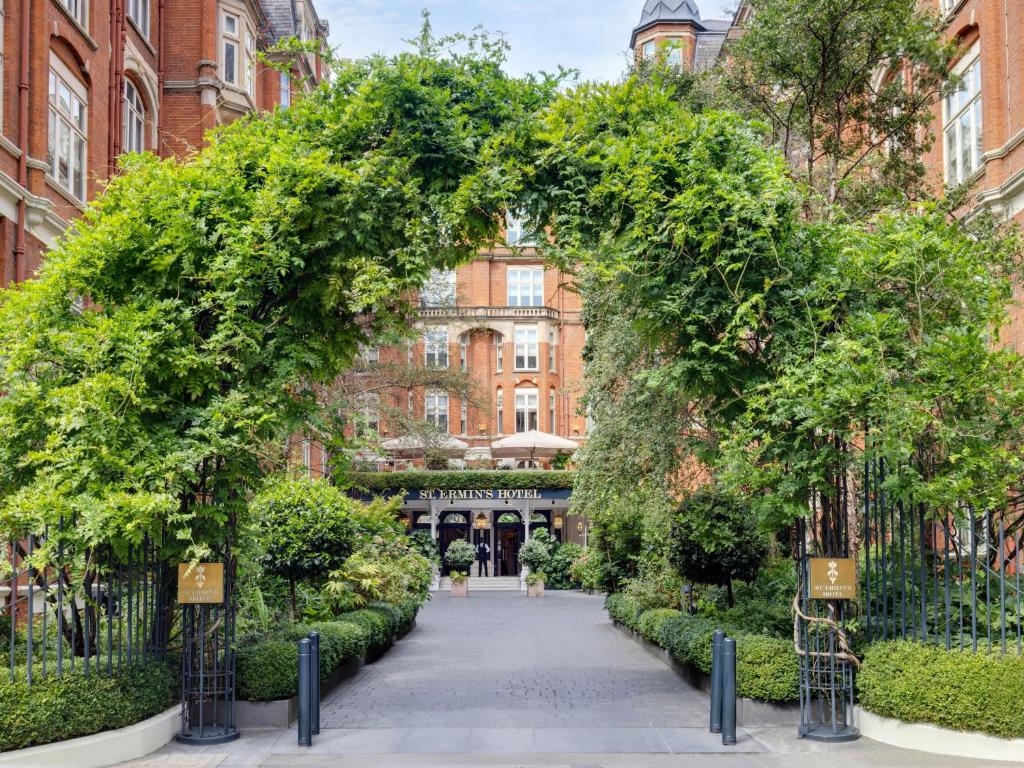 St Ermin's Hotel Autograph Collection Westminster London near St James's Park