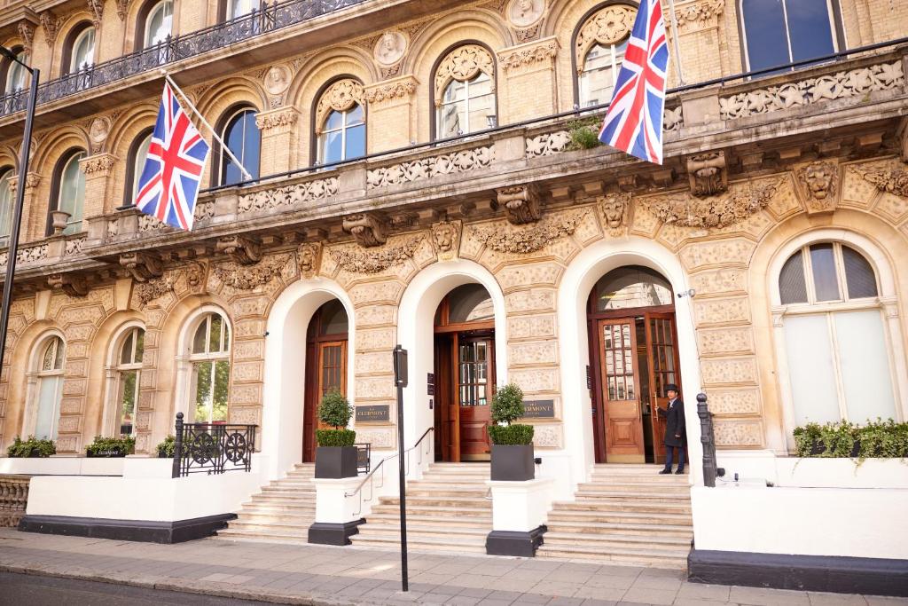The Clermont Victoria hotel above Victoria Station London